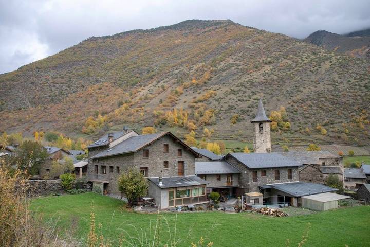 Maison de campagne pour 2 personnes, avec terrasse et vue à Alins - 3