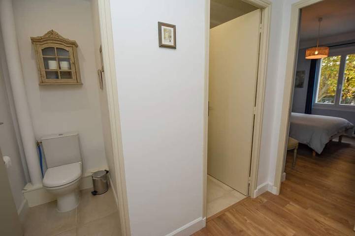 Ganze Wohnung, Charming Renovated Apartment Near the Historic Center of Tarascon in Tarascon, Arles und Umgebung