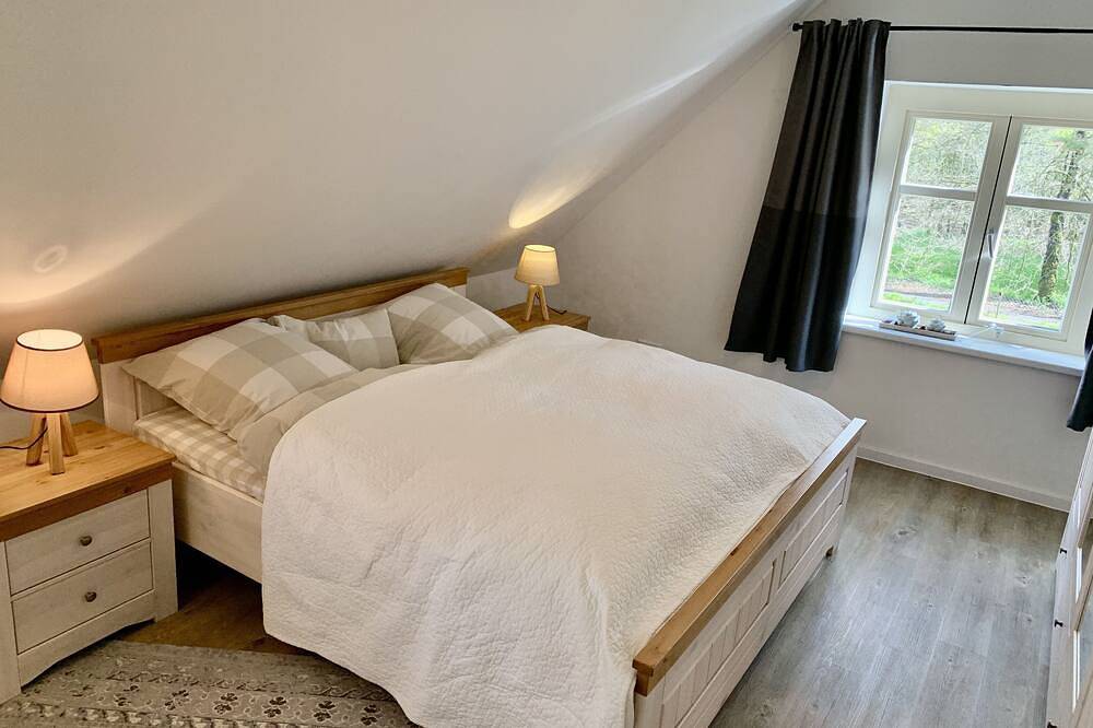 Großzügiges Ferienhaus in ruhiger Waldlage - Urlaub auf dem Lande in Wietmarschen, Landkreis Grafschaft Bentheim