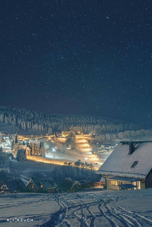 Apartament wakacyjny dla 18 osób, z ogród i sauna oraz widok w Duszniki-Zdrój