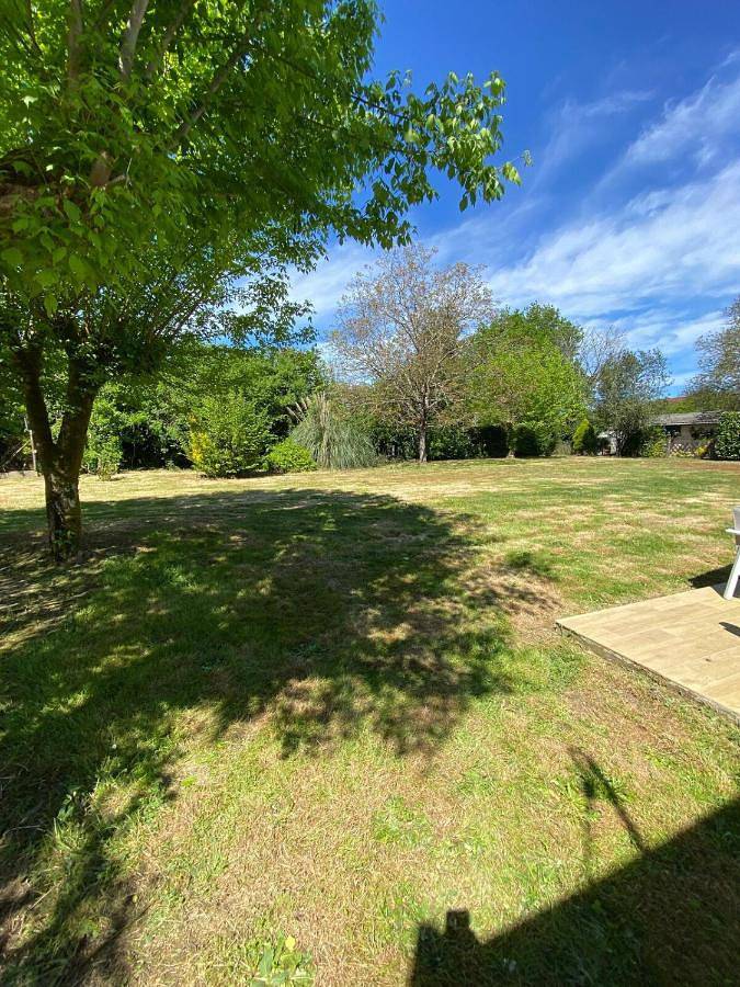 Location de vacances pour 6 personnes, avec terrasse et jardin à Mées - 3