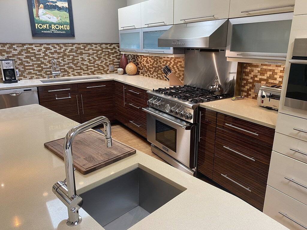 Ganze Wohnung, Downtown Mainstreet Penthouse 2Br Fünf-Sterne-Vermietung mit Parkplatz mit Blick auf Main in Durango (Colorado), San Juan National Forest