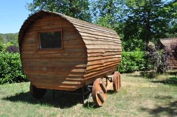Camping pour 2 Personnes dans Bagneaux-sur-Loing, Seine-et-Marne, Photo 2