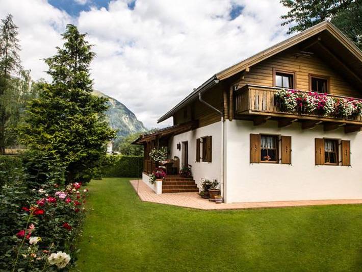Haus Arve - Ferienhaus Arve gemütliches Zirbenhäusl in Hohe Tauern, Großkirchheim