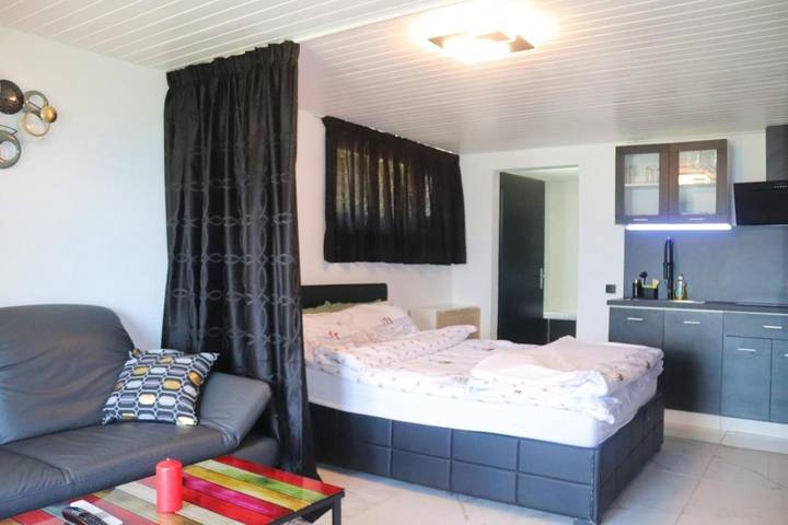 Gîte pour 2 personnes, avec jardin et terrasse à Monthey - 2