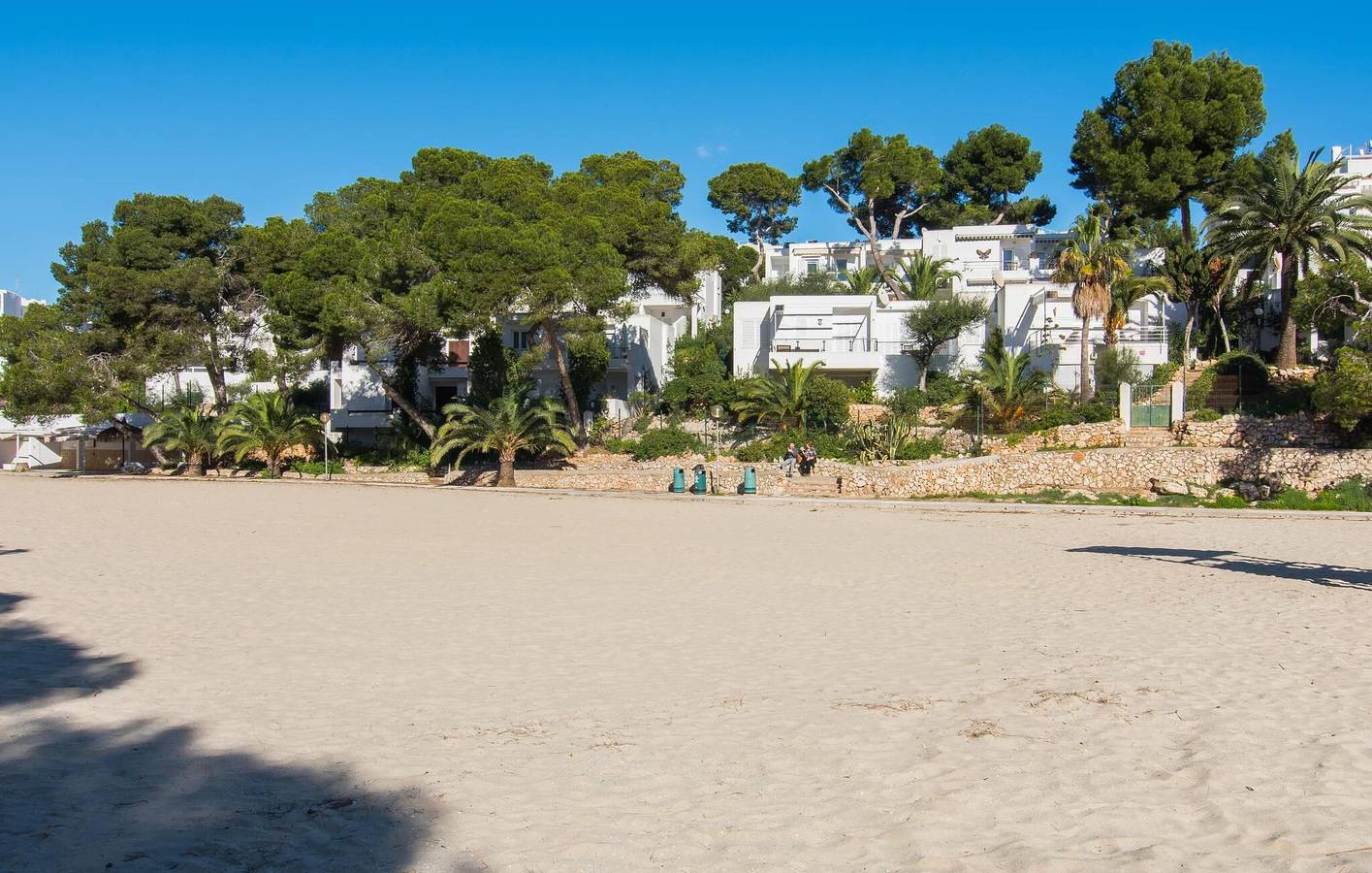 Appartement de vacances entier, Maison de bord de mer avec piscine, cuisine et WiFi près de Cala Mitjana in Cala d'Or, Santanyí