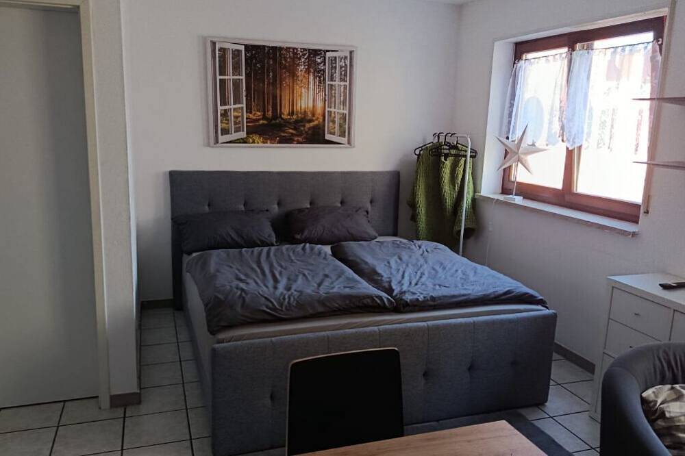 Ganze Wohnung, C&V Urban Retreat: 2 Pp -1\nzi.+Wlan+Smart-Tv in Kaiserslautern, Saar-Nahe-Bergland