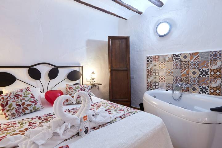 Apartamento de vacaciones para 2 personas, con balcón y jacuzzi en Sierra de Cazorla - 4