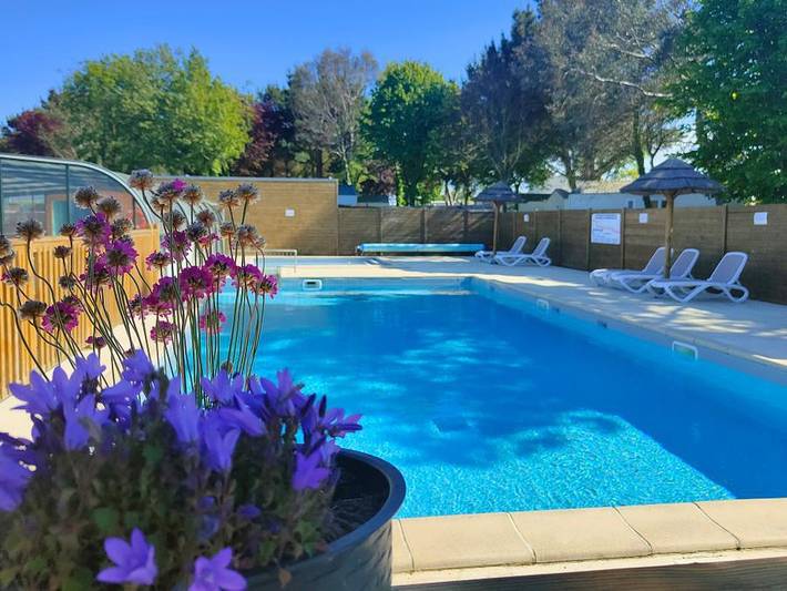 Camping pour 4 personnes, avec bassin pour enfant en Cotes-d'Armor