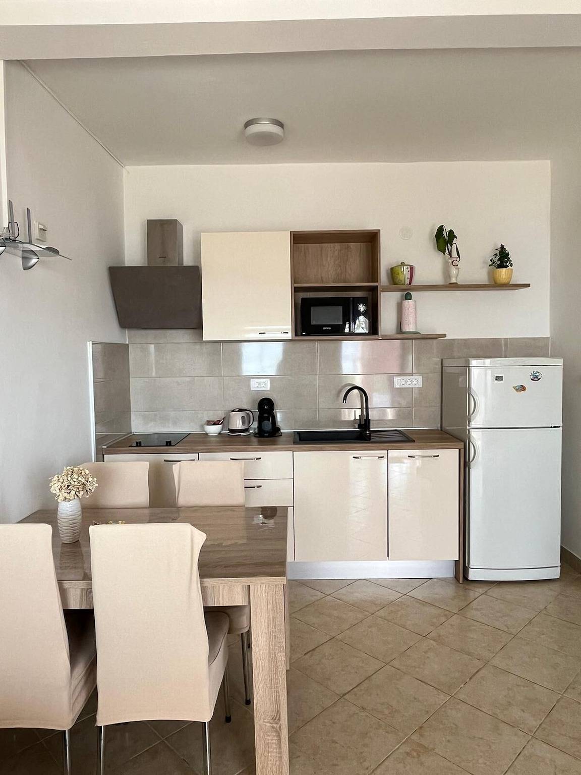Ganze Wohnung, Apartments Dobrila in Zavala, Hvar