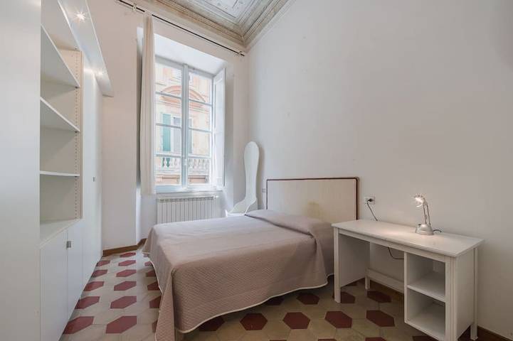 Appartement entier, Agréable appartement pour 7 personnes avec Wifi, climatisation, Tv et patio in Lido di Camaiore, Camaiore