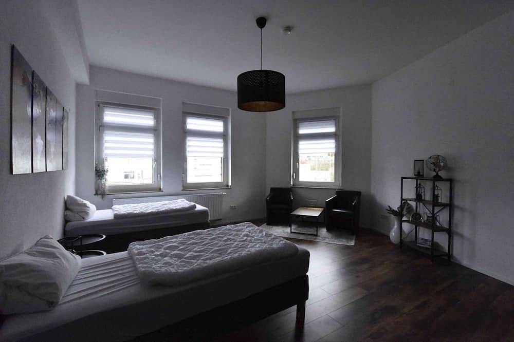 Appartement entier, Luxuriöse großzügige Wohnung mit 3 Schlafzimmer, Terrasse in Solingen, Bergisches Land