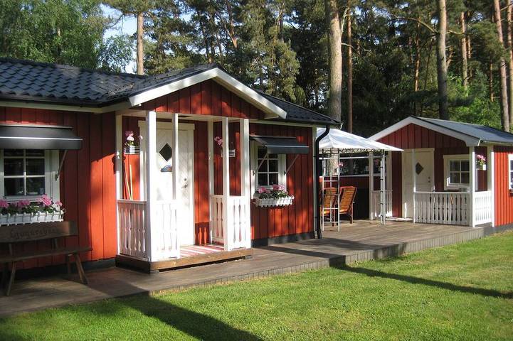 Stuga för 4 Personer, med terass och trädgård, med husdjur i Kristianstad