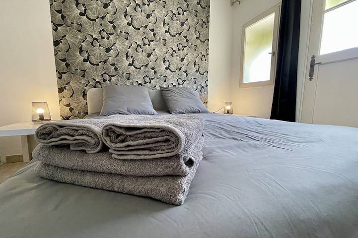 Location de vacances pour 4 personnes, avec jardin à Benais - 4