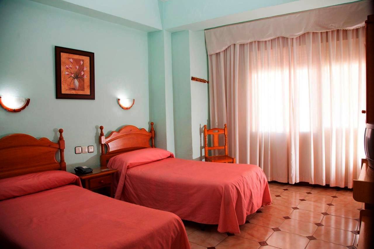 Hostal París in La Línea de la Concepción, Costa de la Luz