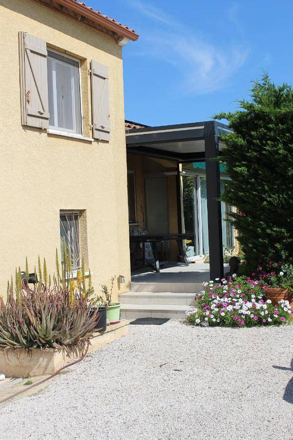 Chambre d’hôte pour 2 personnes, avec terrasse