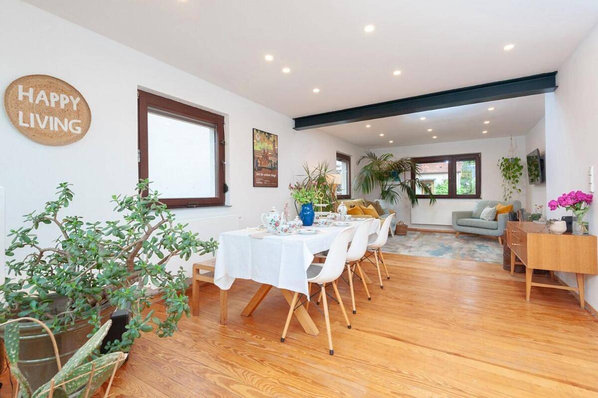 Detached house in Fellbach near Stuttgart in Fellbach, Arrondissement de Rems-Murr