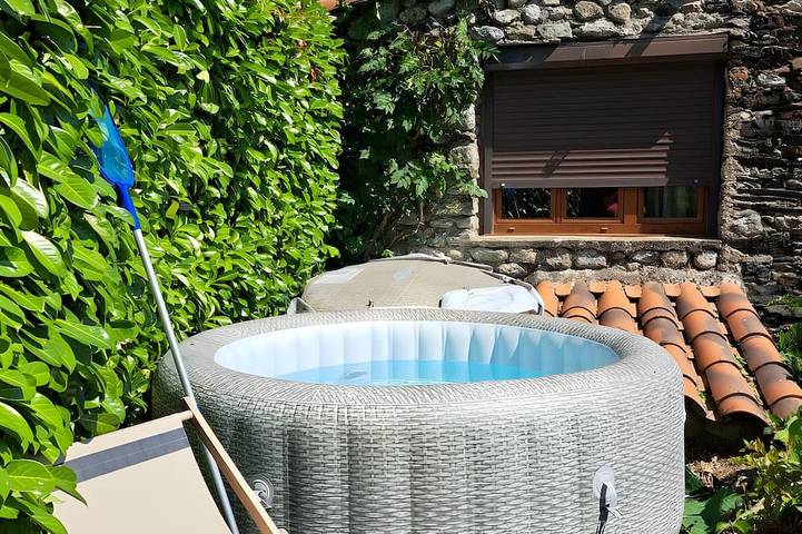 Maison de vacances pour 6 personnes, avec terrasse et jacuzzi