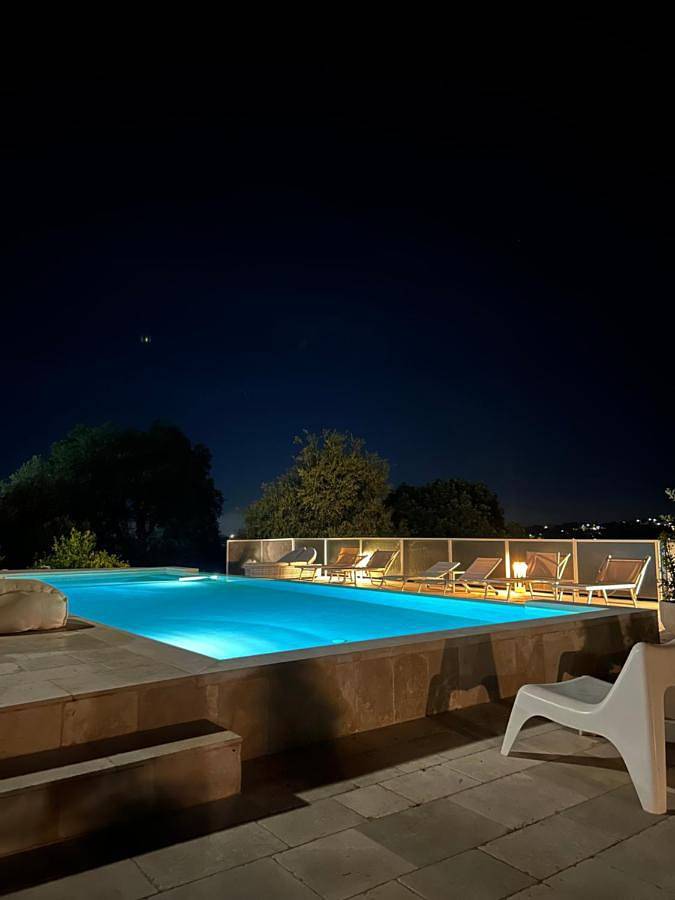 Chambre d’hôte pour 2 personnes, avec jardin et jacuzzi ainsi que piscine et terrasse à Locorotondo - 2