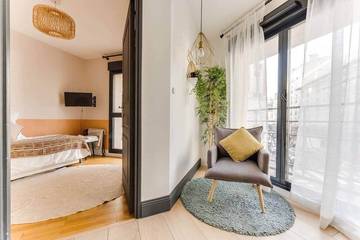 Appartement De Vacances pour 10 Personnes dans Levallois-Perret, Hauts-de-Seine, Photo 3