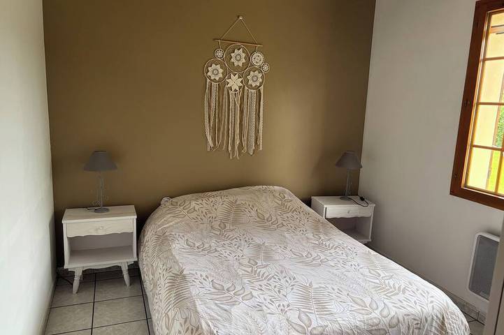 Location de vacances pour 6 personnes, avec piscine à Mauzac-et-Grand-Castang - 2