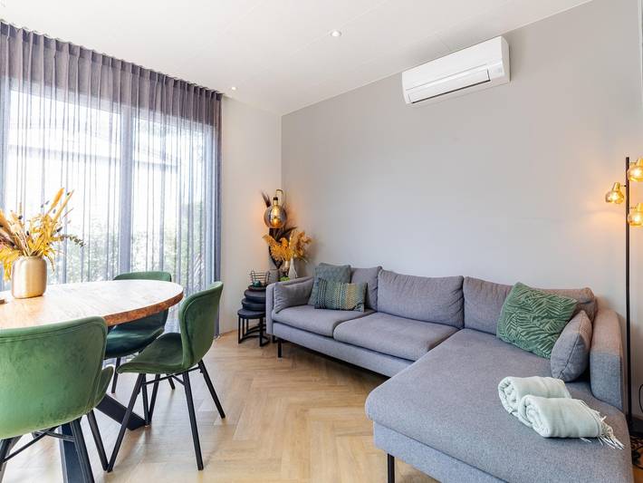 Ferienhaus für 4 Personen, mit Terrasse und Garten sowie Pool und Sauna in Renesse - 2