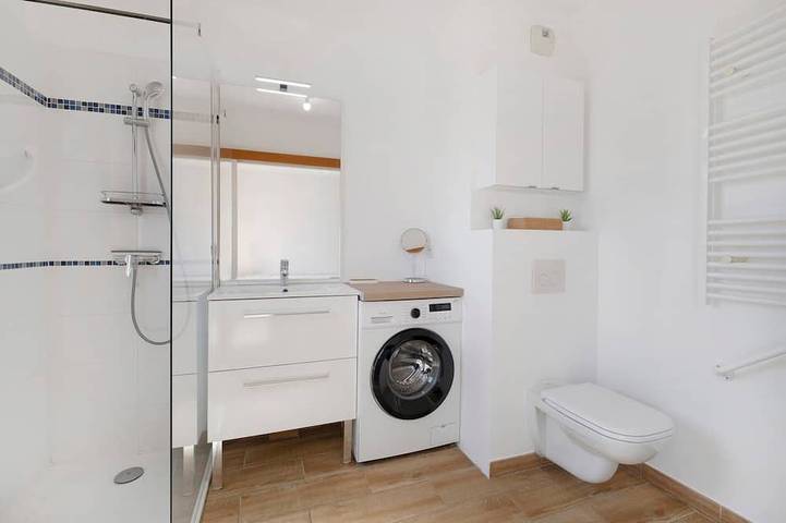 Gîte pour 4 personnes dans Office De Tourisme De Juan Les Pins - 4