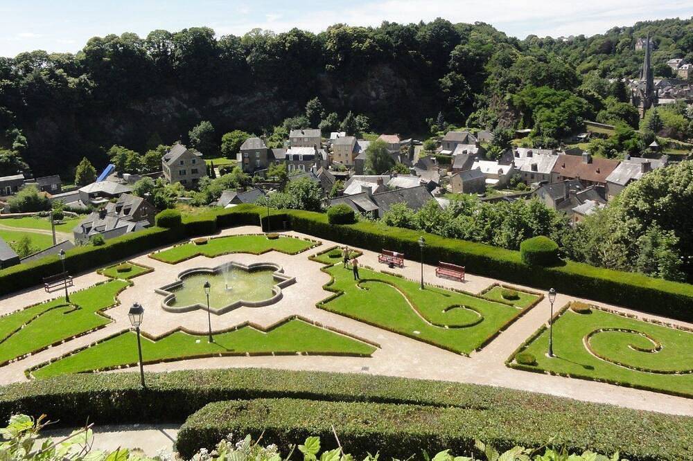 Apartamento entero, Appartement Avec vue Panoramique in Fougères, Fougères-Vitré