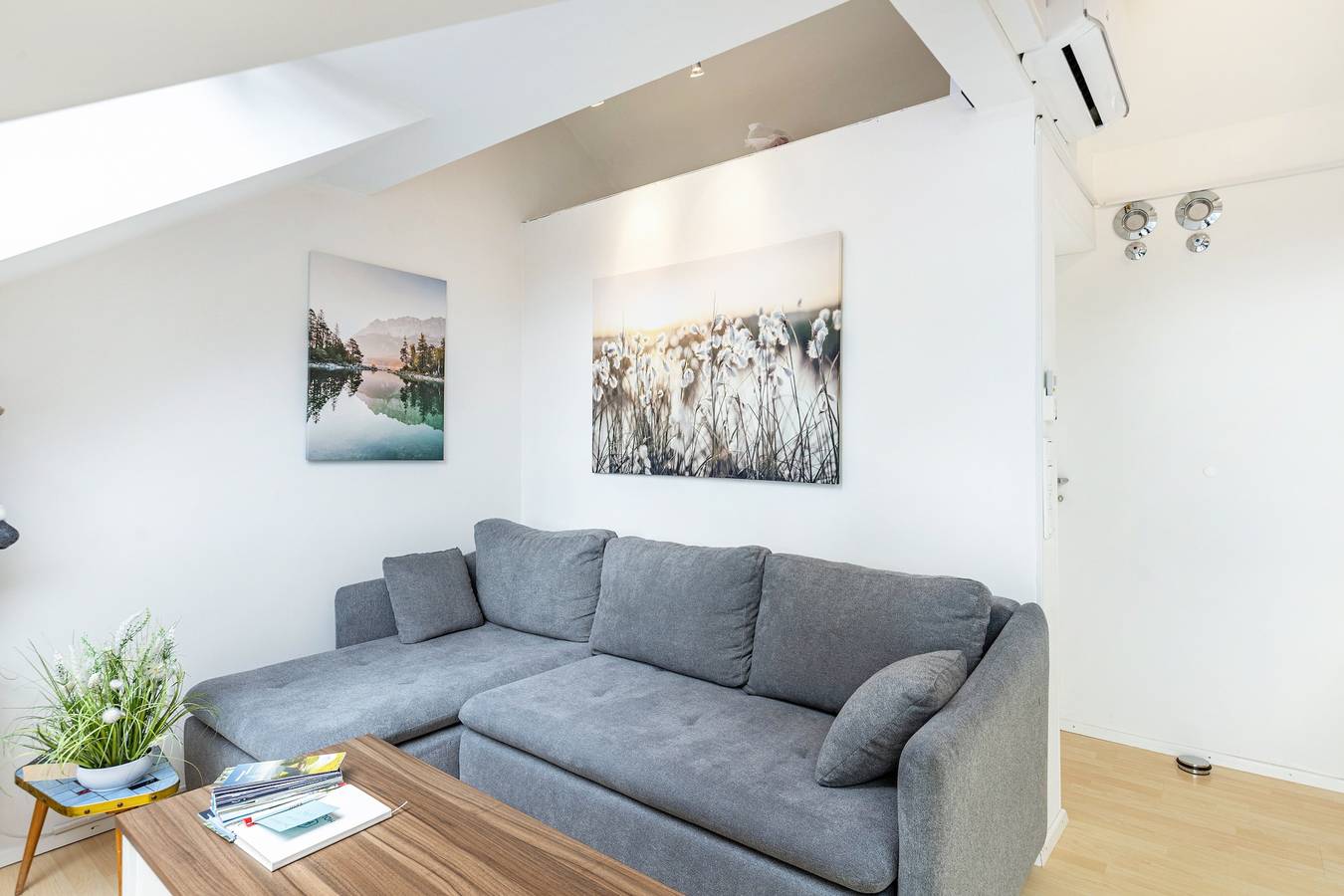 Ganze Wohnung, Ferienwohnung Kuckucksnest B&B – Geborgenheit im Schwarzwald - optional Frühstück in Villingen-Schwenningen, Mittlerer Schwarzwald