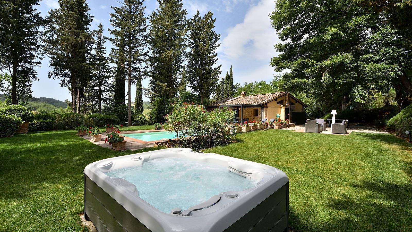 Villa per 2 persone con idromassaggio in San Casciano in Val di Pesa, Chianti