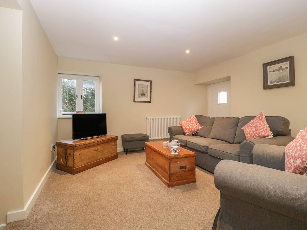 Magnolia Barn in Mark, Somerset