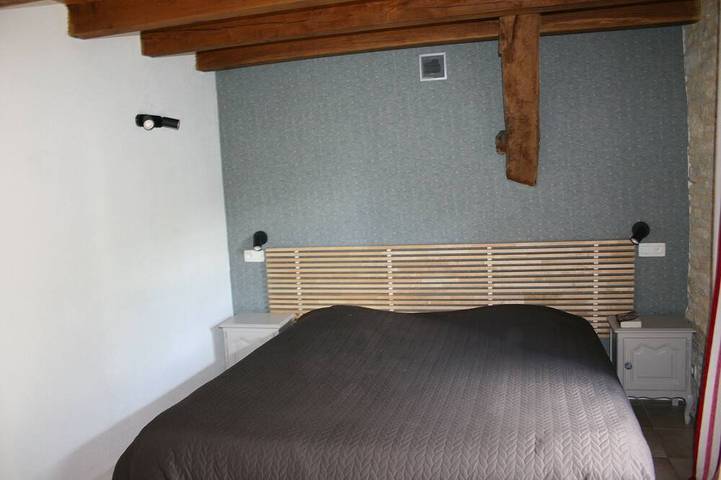 Location de vacances pour 5 personnes, avec jardin et terrasse à Montgesty - 2