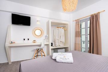 Chambre d’hôte pour 2 personnes, avec jardin à Perissa