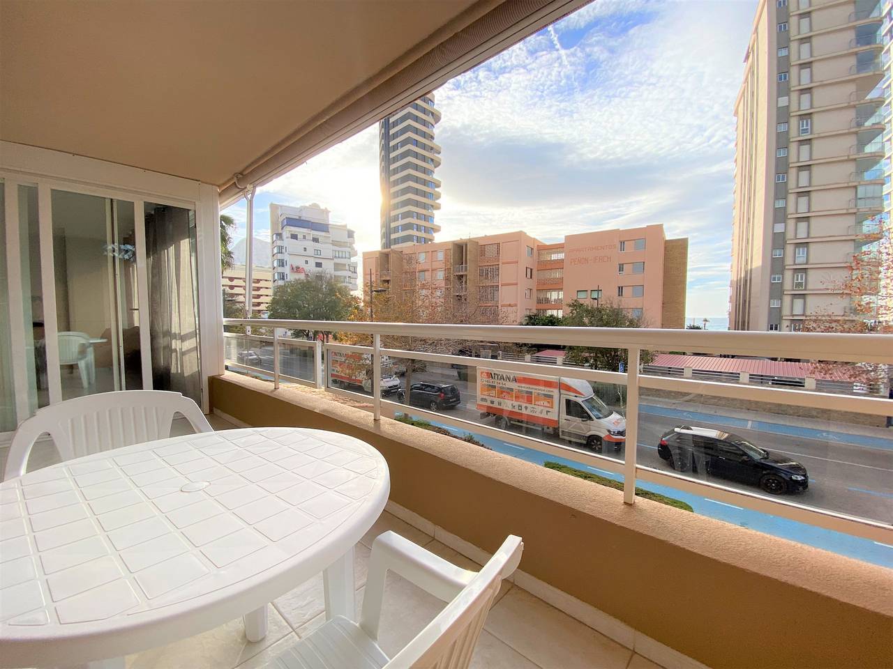 Entire apartment, Holiday apartment for 4 people with pool in Calpe Old Town, Calpe