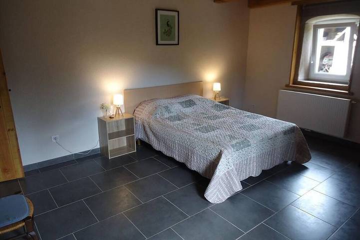 Gîte pour 6 personnes, avec jardin à Saint-Bresson - 3