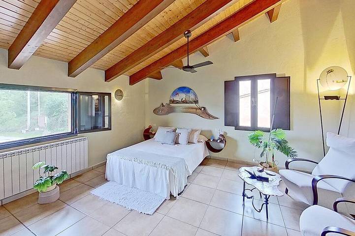Premium Habitat El Prat Xic in Malla, Comarques centrals