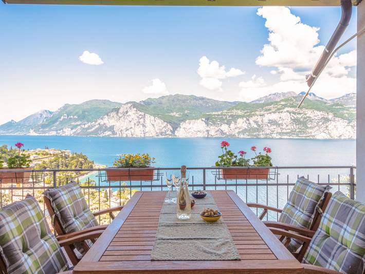 Ferienhaus für 6 Personen, mit Balkon und Terrasse sowie Garten und Seeblick in Malcesine - 3