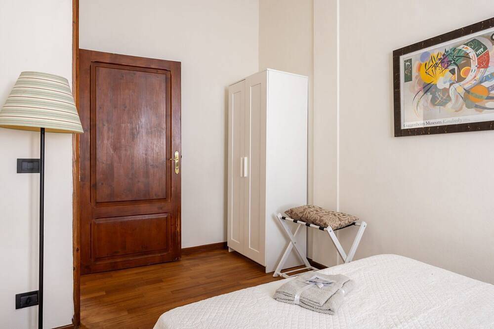 Wunderbares  Ferienhaus für 4 Gäste mit  W-Lan und Tv, bei San Gimignano in Colle di Val d'Elsa, Siena Provinz