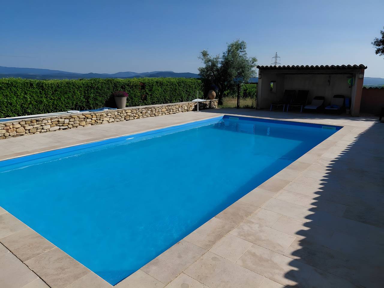Gîte Apivita – Casa rural con piscina en viñedo ecológico cerca de Nyons in Nyons, Región de Nyons