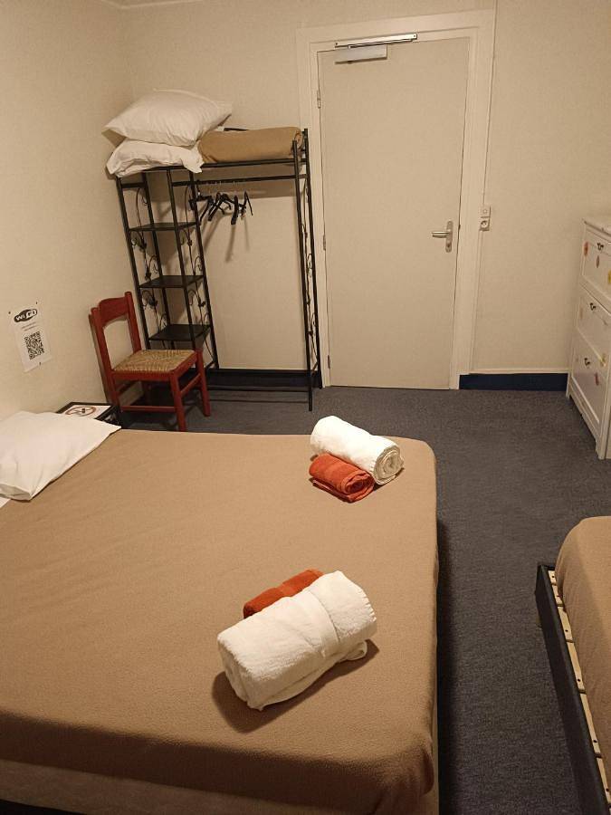 Hôtel pour 2 personnes, avec jardin et vue, animaux acceptés dans Précy-sous-Thil - 4