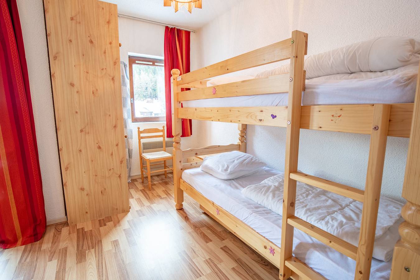 Appartement de vacances entier, Appartement avec une très jolie vue sur la montagne et les pistes in La Norma, Villarodin-Bourget