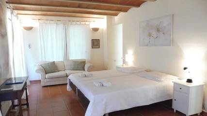 Villa in St Miquel de Balansat, Sant Joan de Labritja für 8 