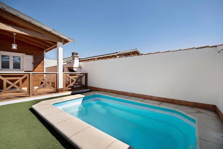 Casa de vacaciones 'Villa Novo Sancti Petri' con piscina privada, Wi-Fi y aire acondicionado in Novo Sancti Petri, Chiclana de la Frontera