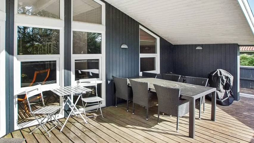 Ferienhaus für 8 Personen, mit Whirlpool und Sauna sowie Terrasse in Bork Havn - 3