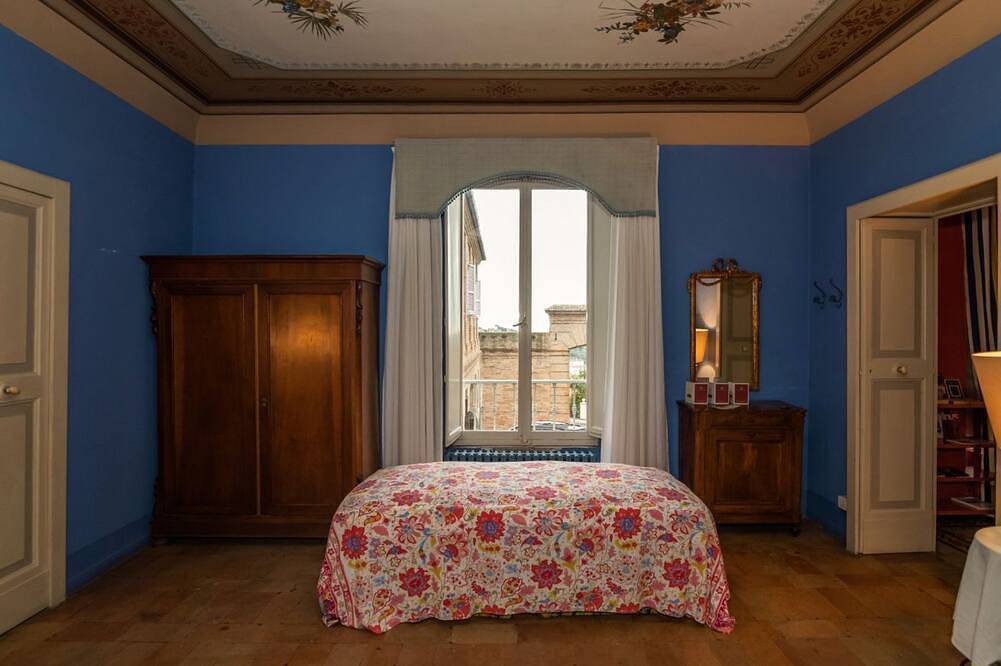 Suite enorme, centro storico, 7 km dal mare. in Fermo (Villaggio), Fermo