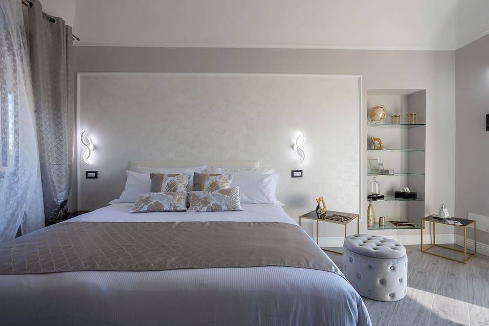 Comfort and style in commercial area in Vercelli, Vercelli Provinsen