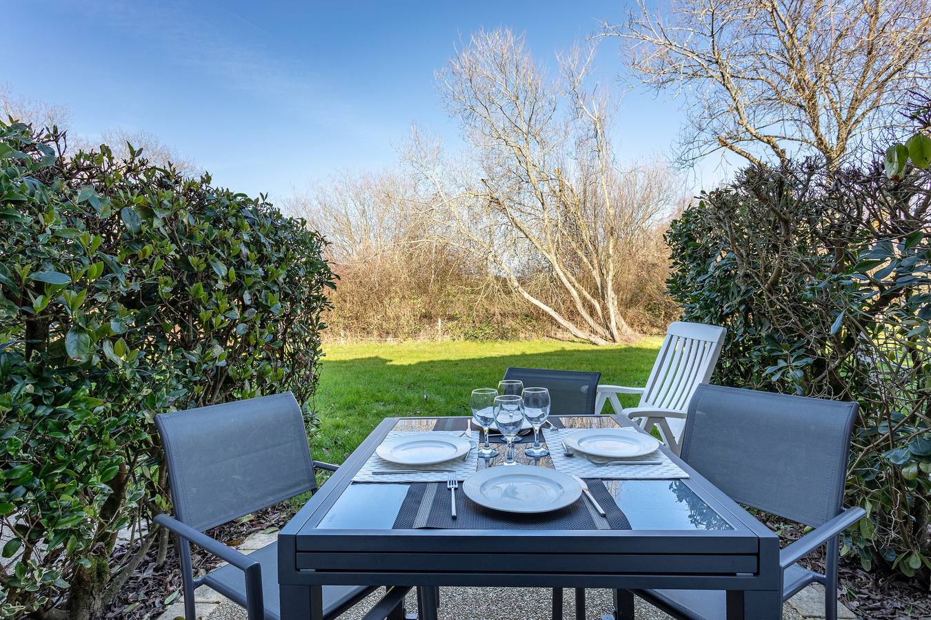 Ferienhaus 'Cosy Sur Le Golf' mit Gemeinschaftspool und privater Terrasse in Talmont-Saint-Hilaire, Vendée