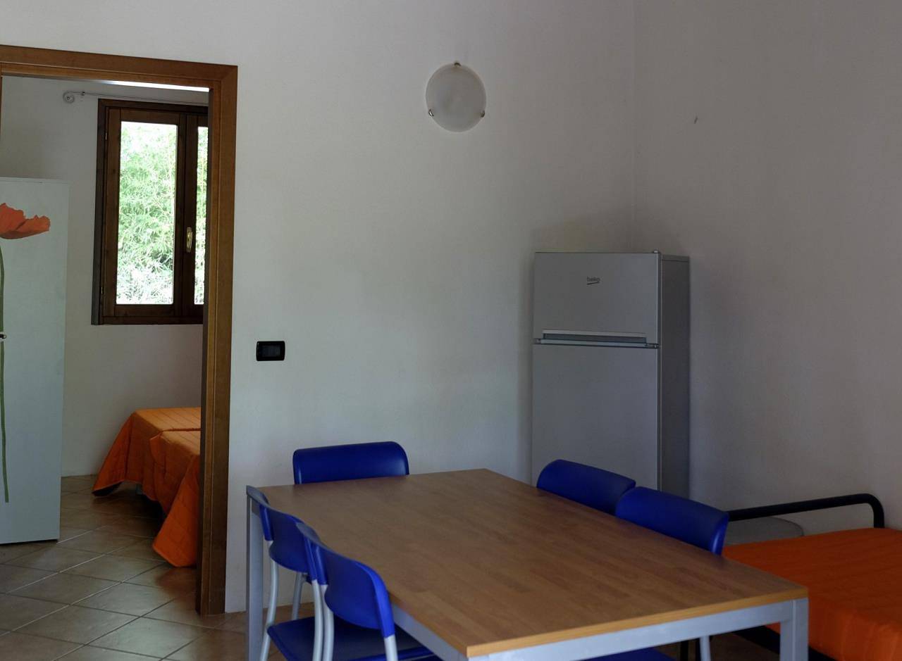 Residenz San Giorgio Dreizimmer-Ferienhaus Tipo 5-G für 6 Personen in Manerba del Garda, Gardasee-Berge