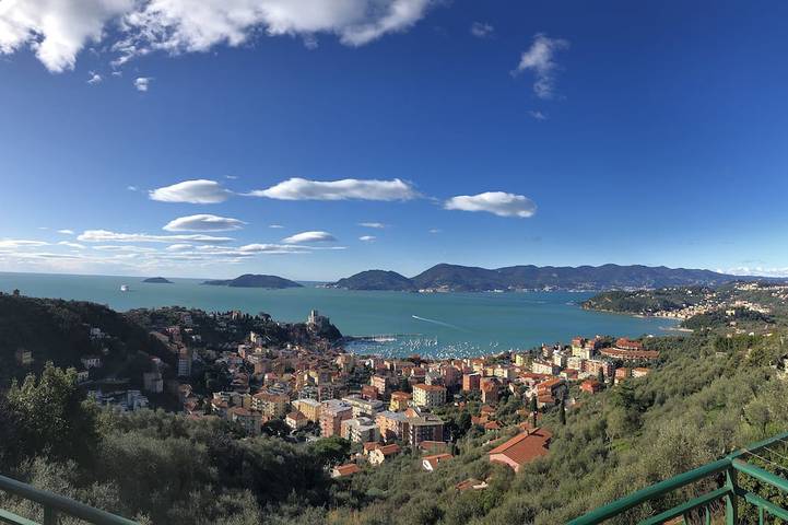 Ferienwohnung für 6 Personen, mit Balkon in Lerici