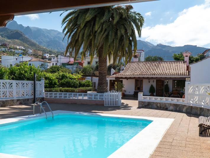 Casa rural para 6 personas, con terraza y jardín, Se admiten mascotas en Valsequillo de Gran Canaria - 2
